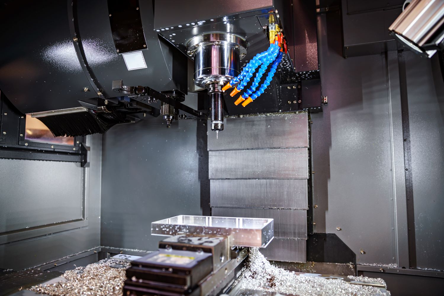 เครื่องตัดเลเซอร์ CNC